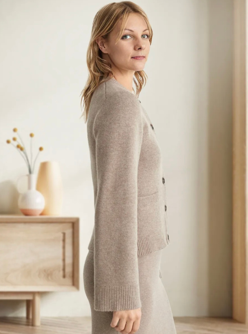 Marielle | Weiche Strickjacke mit Knopfleiste für Frauen