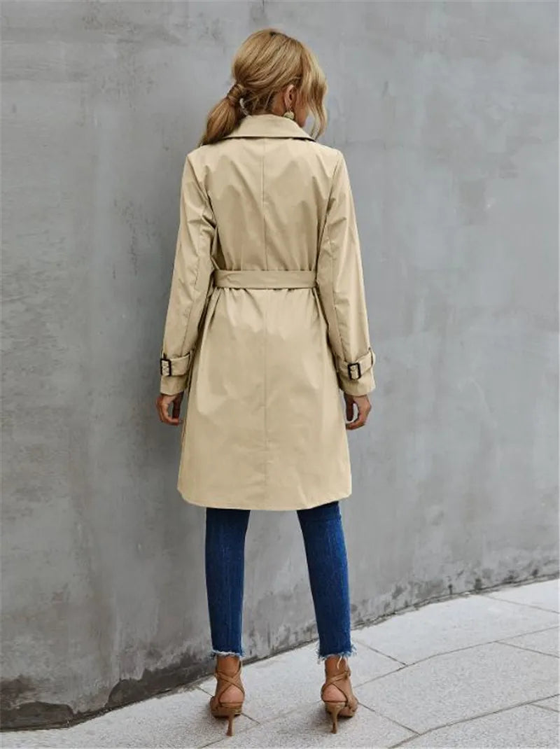 Corinne | Eleganter, bequemer Trenchcoat mit Reverskragen